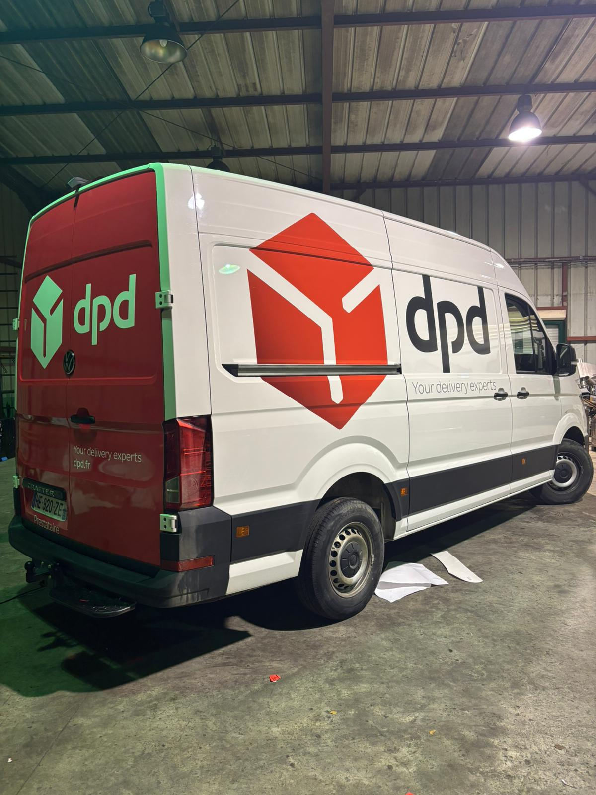 Pose revêtement véhicule Chrono Pubs